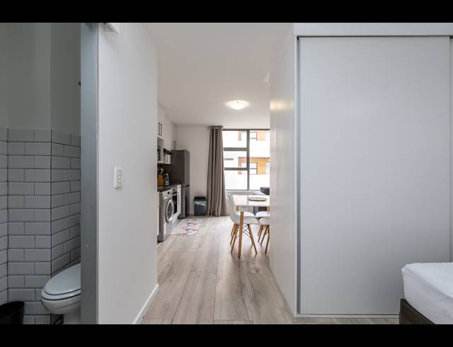 0.5 BEDROOM APARTMENT TO LET IN ZONNEBLOEM